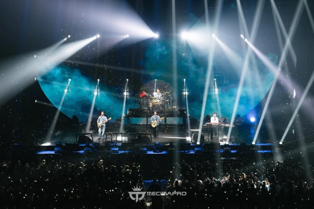 Salah Satu Konser mecimapro Di Indonesia [Instagram]